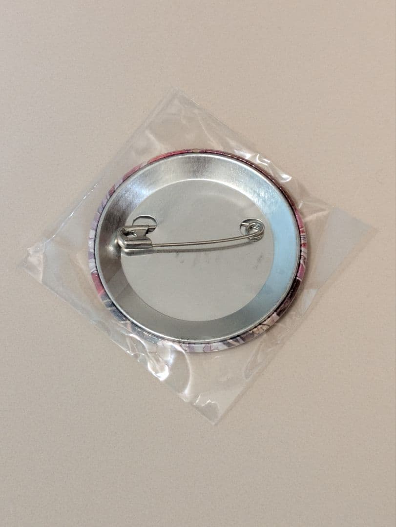 ファイアーエムブレム風花雪月　アニメイト購入特典　缶バッジ　エーデルガルト