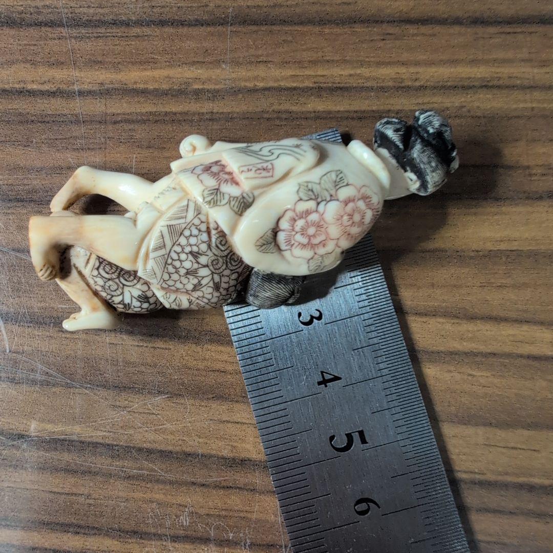Japanese Style Shunga Sculpture Doll　根付