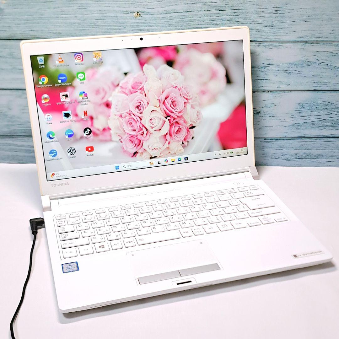 J105 小型 東芝ノートパソコン 第7世代i3 Windows11 フルHD