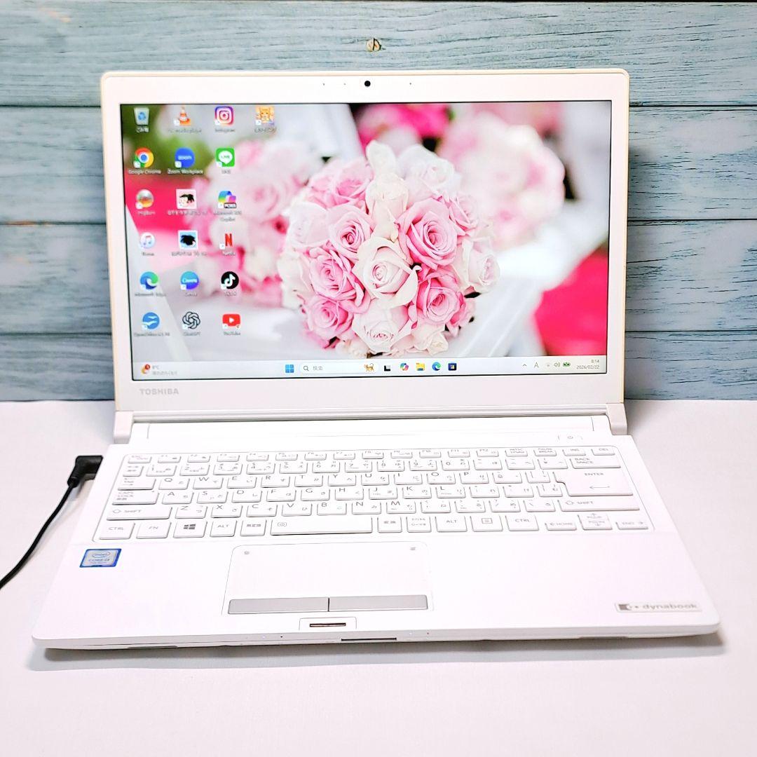 J105 小型 東芝ノートパソコン 第7世代i3 Windows11 フルHD