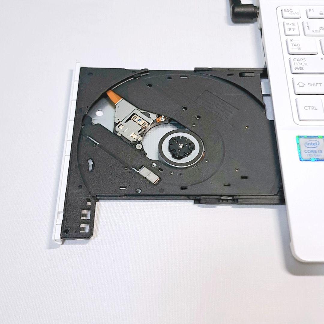 J105 小型 東芝ノートパソコン 第7世代i3 Windows11 フルHD