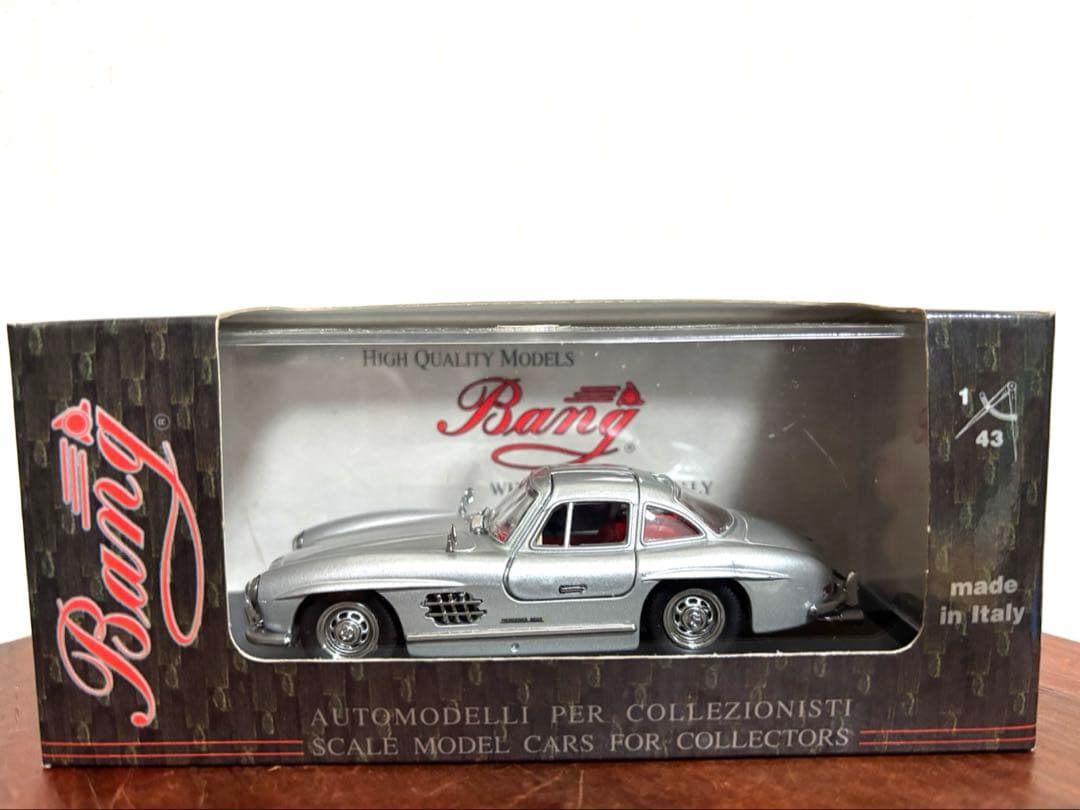 メルセデスベンツ300 SL ガルウィングミニカー 1/43