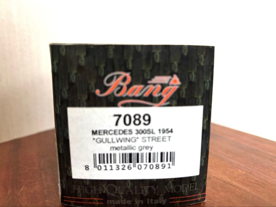 メルセデスベンツ300 SL ガルウィングミニカー 1/43