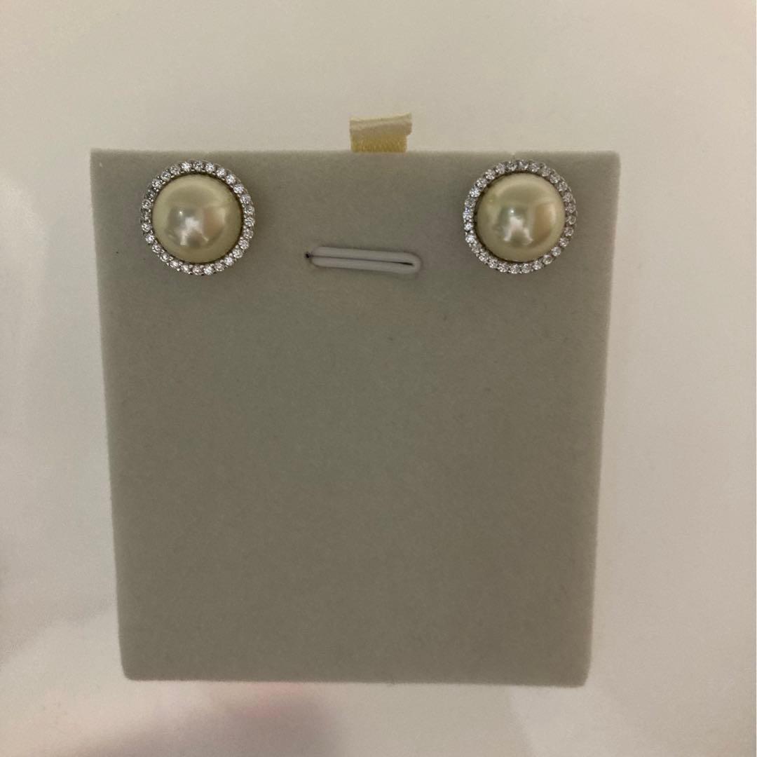 南洋真珠シャンパンゴールドのピアス9.9mm