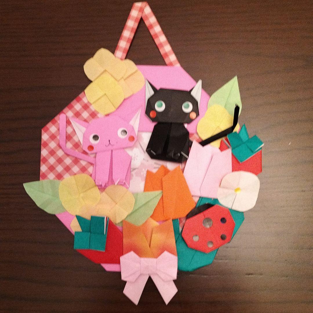 【お値下げ中】折り紙　仲良しねこの春リース　壁面飾り　ハンドメイド