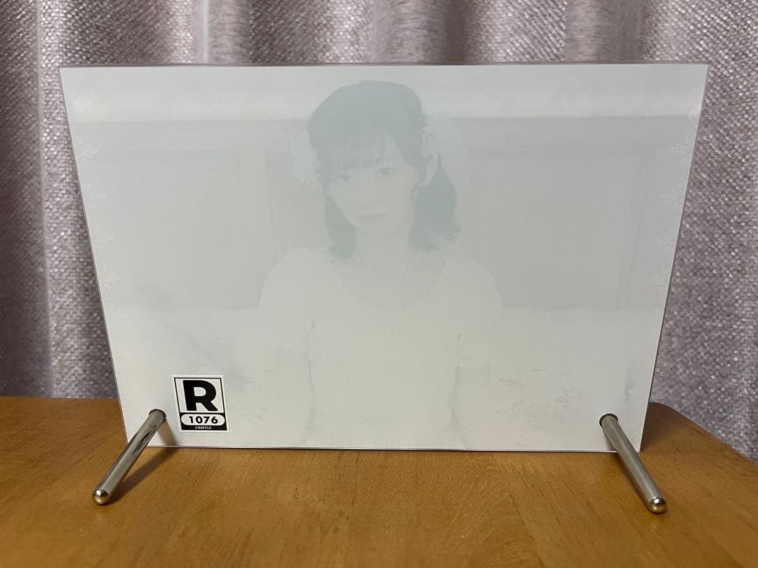 い*ん様 板倉可奈 ひたむきシンデレラ 直筆サイン入りアクリルパネル