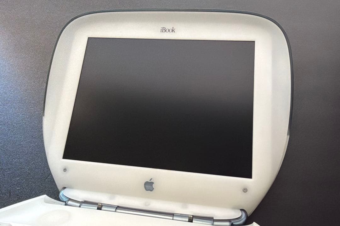 その他ノートPC本体 Apple iBook SE G3 466Mhz FireWire