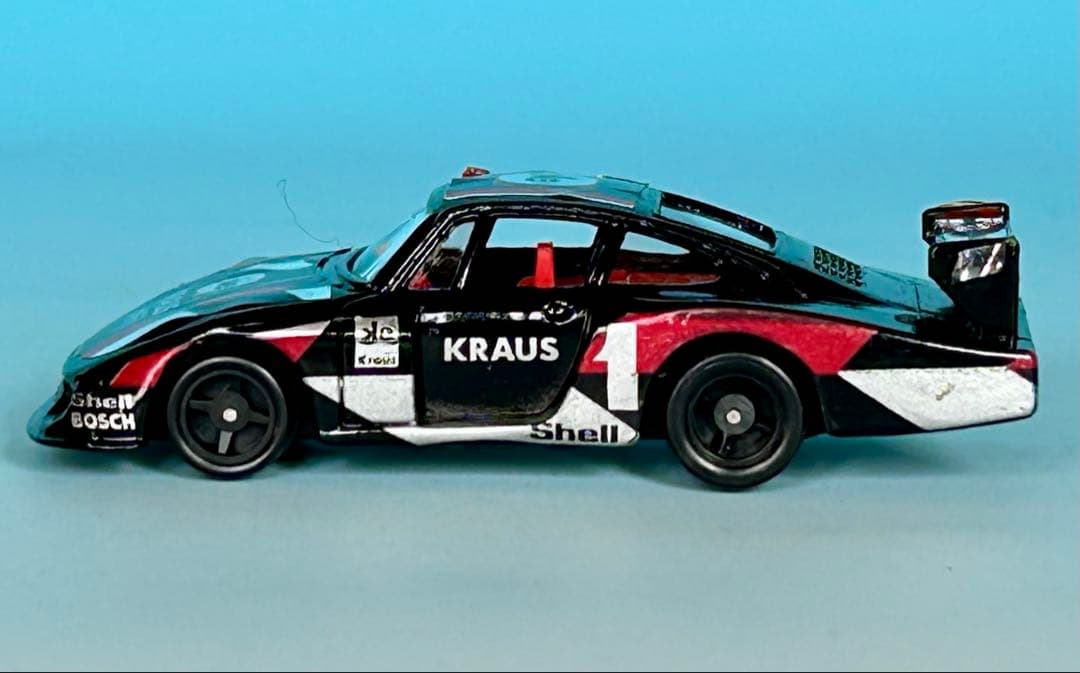 トミカ青箱F10 ポルシェ935-78 ターボ (シールの剥がれ有り)