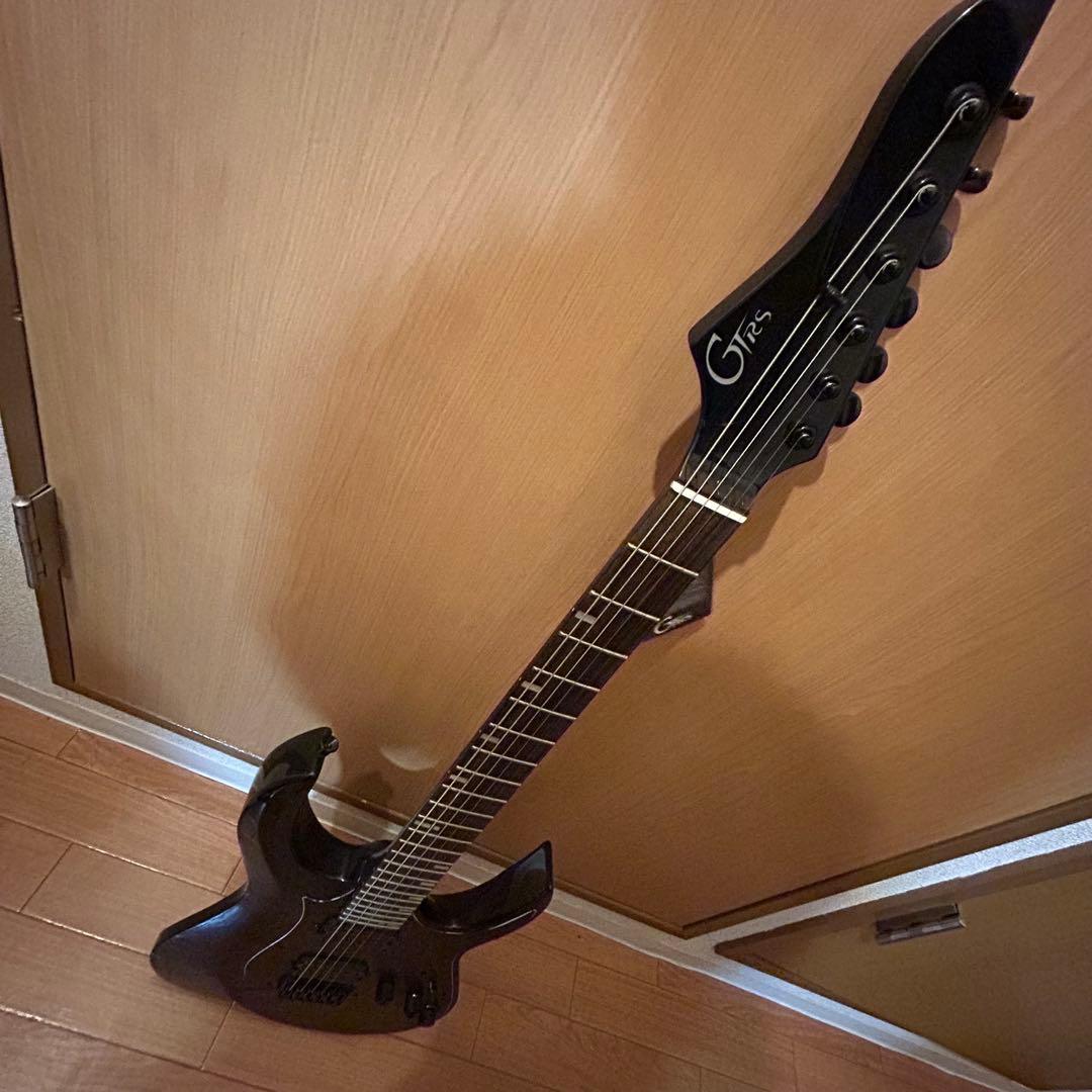 ほぼ未使用 Mooer GTRS M800 ギター
