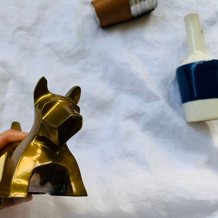 犬の置物