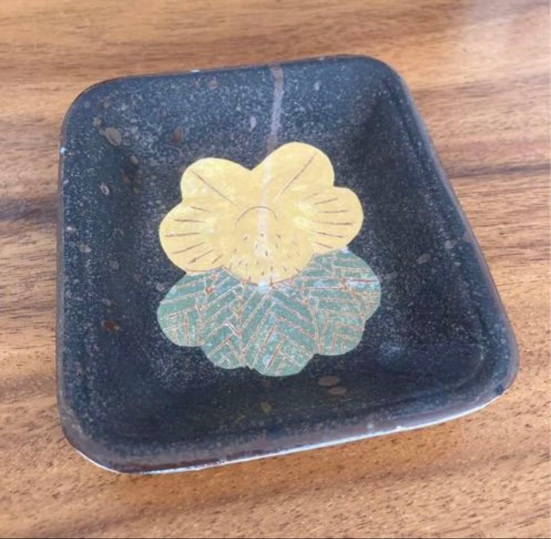 鹿児島睦　スクエア　小皿　約13×11㎝