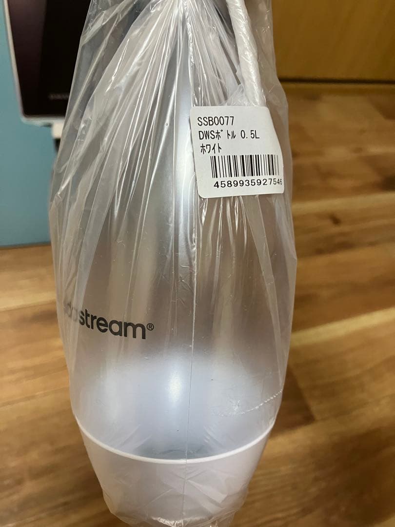 【新品・未使用】sodastream ART 炭酸水メーカー