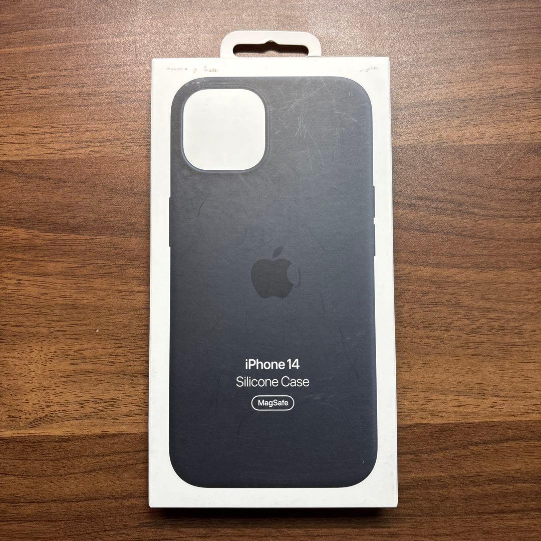 【新品未使用】iPhone14用　純正シリコンケース