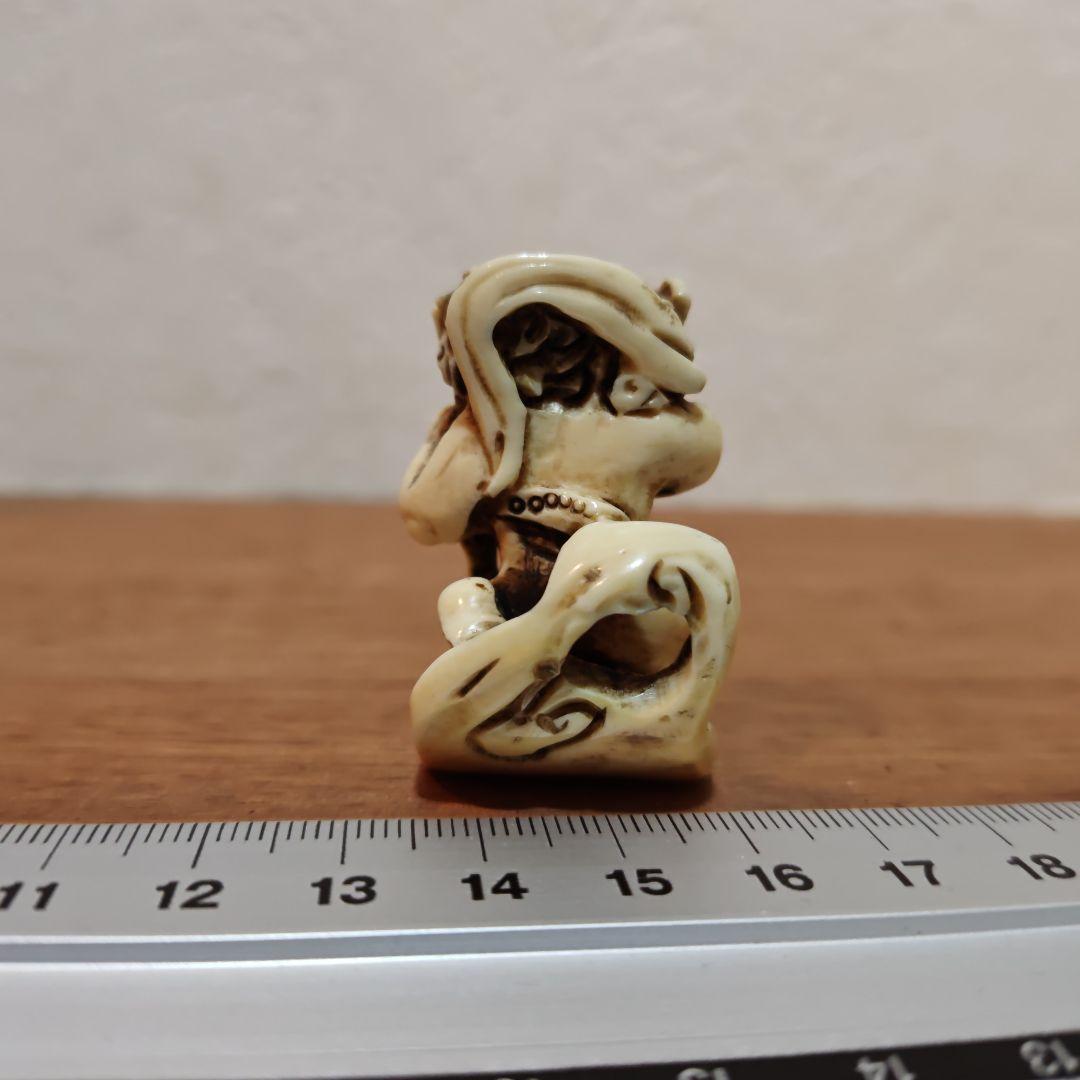 時代提物 神像根付 天然素材 在銘【風神雷神】高さ約4.4cm 重19ｇ 厄除け