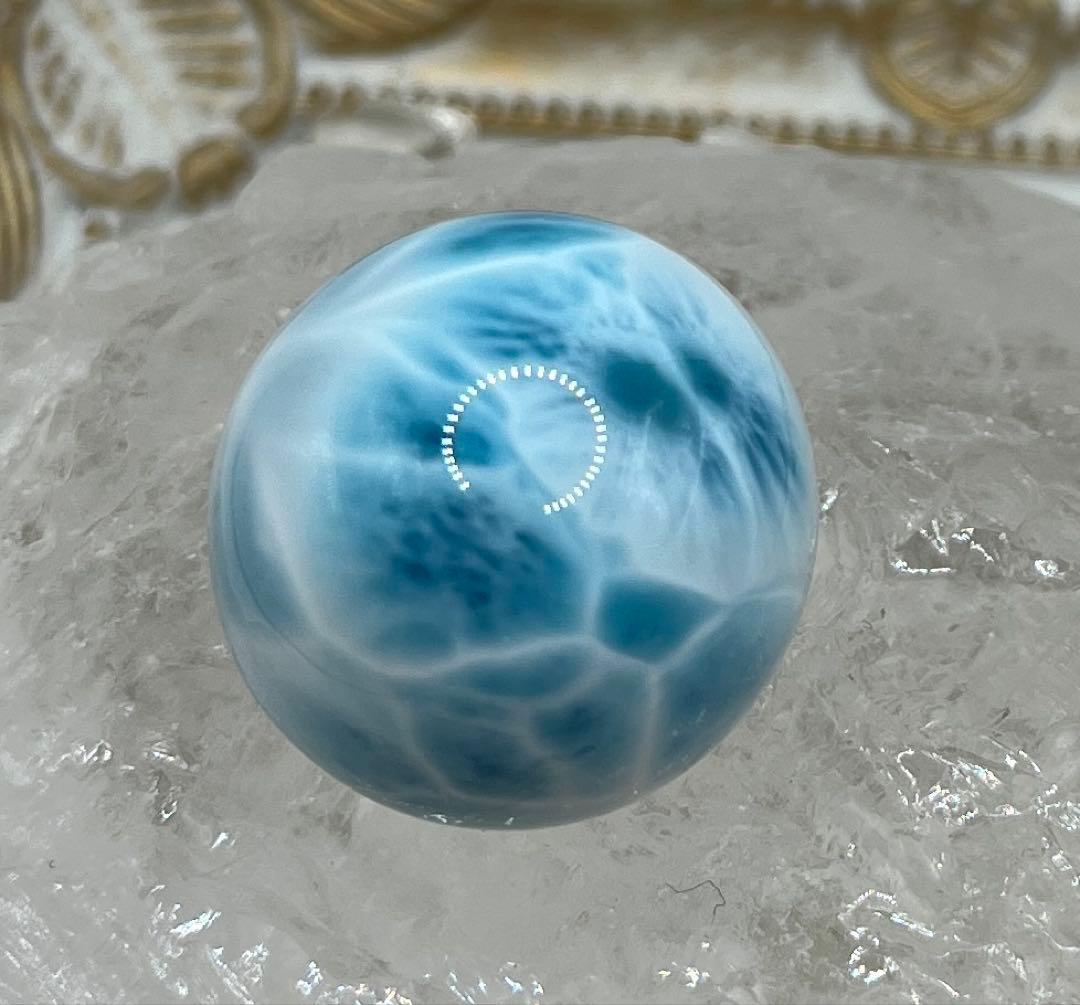 模様くっきり！ラリマースフィア