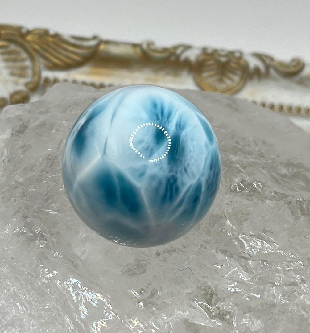 模様くっきり！ラリマースフィア