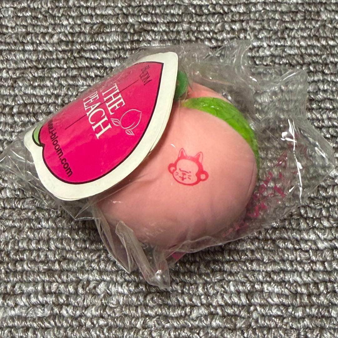 BLOOM 桃　ストラップ　ジェル　オールドブルーム　ピーチ　スクイーズ