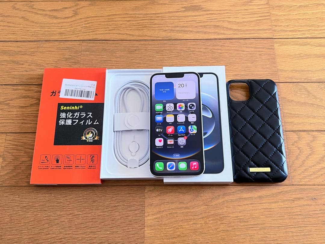 Apple iPhone 16e 256GB ホワイト 国内版 SIMフリー