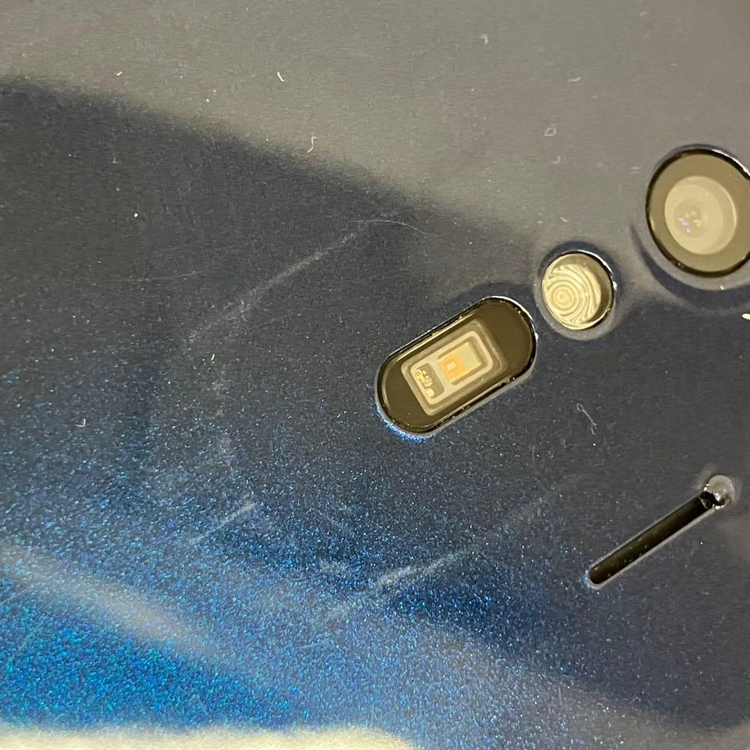 NTT　docomo　らくらくスマートフォン　 F-42A ダークブルー