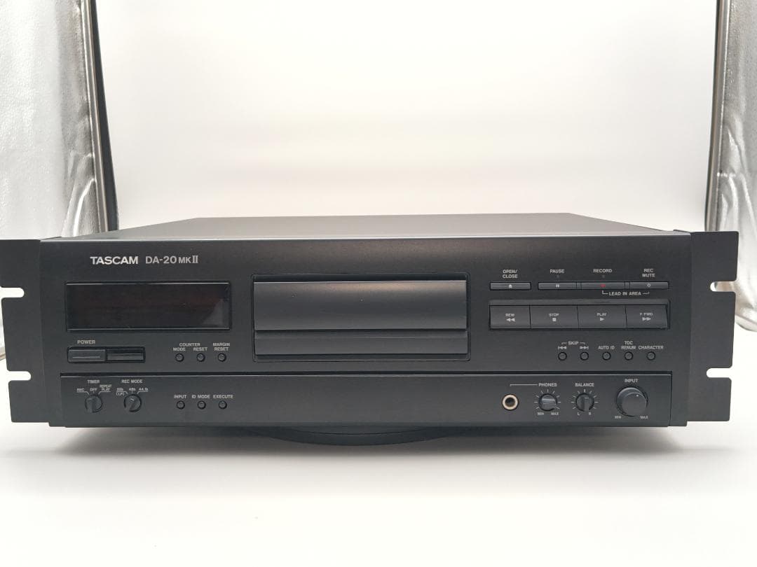 【動作品・美品】TASCAM DA-20 MKⅡ DATデッキ タスカム 業務用