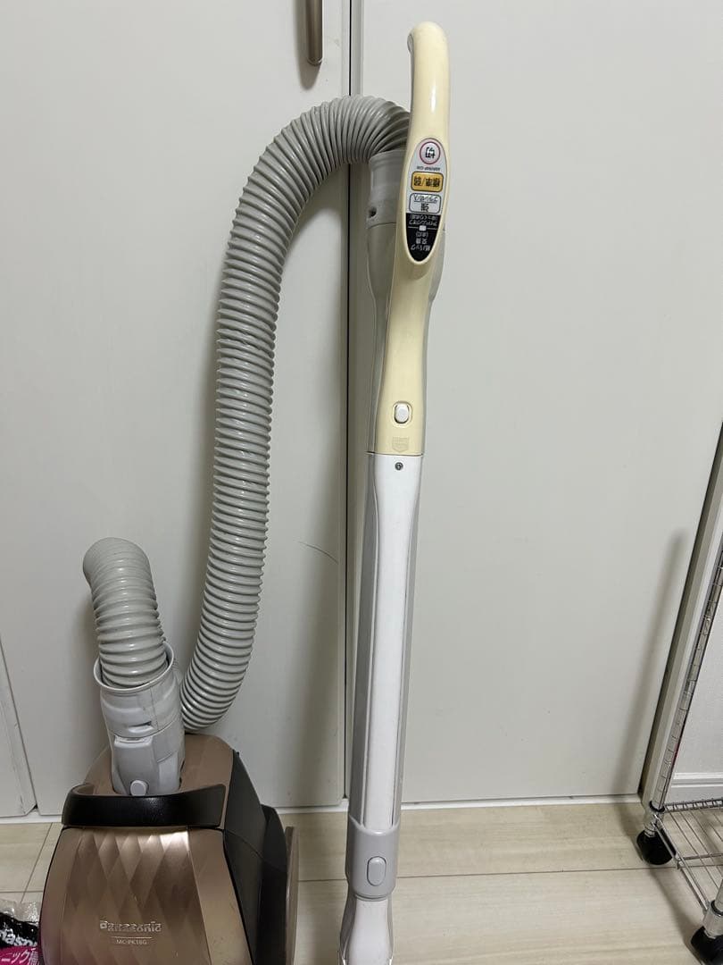 Panasonic MC-PK18G 掃除機 2018年製 紙パック16個付き