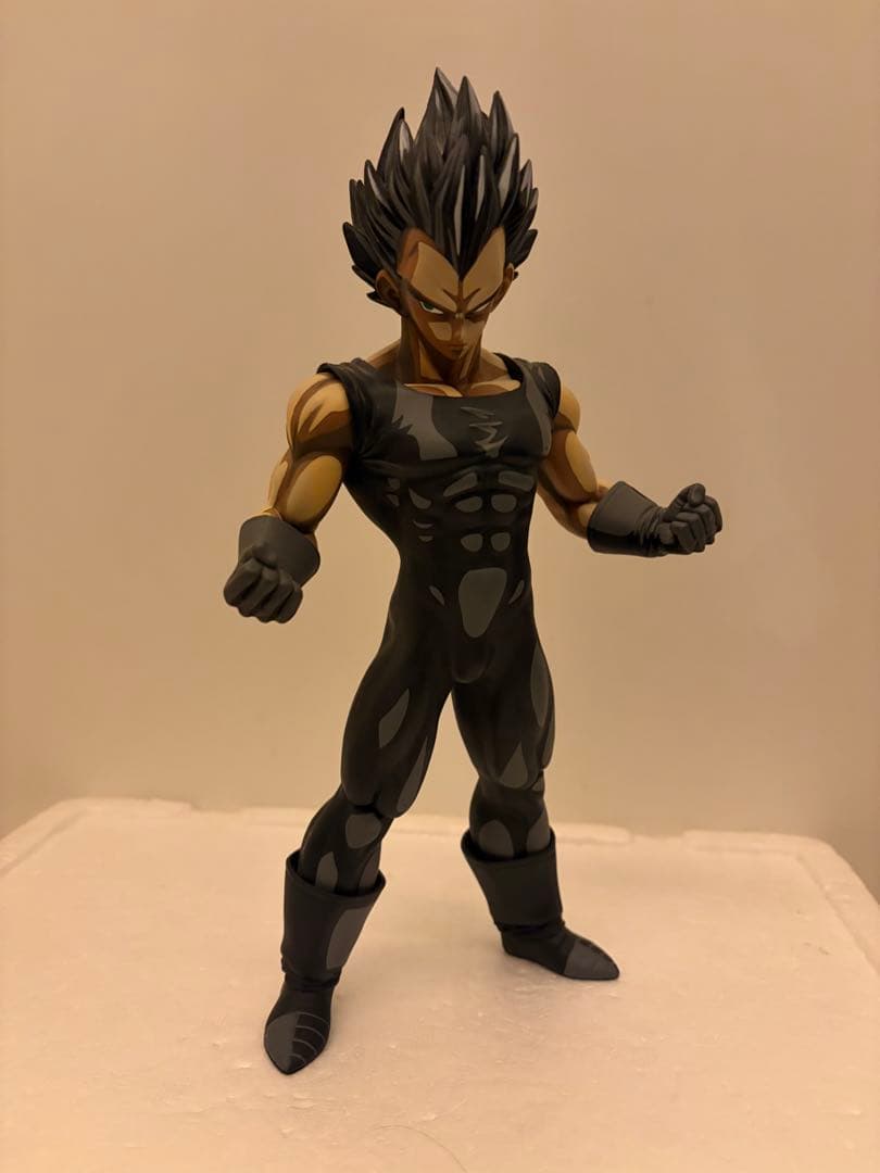 ドラゴンボール　ベジータ　二次元彩色