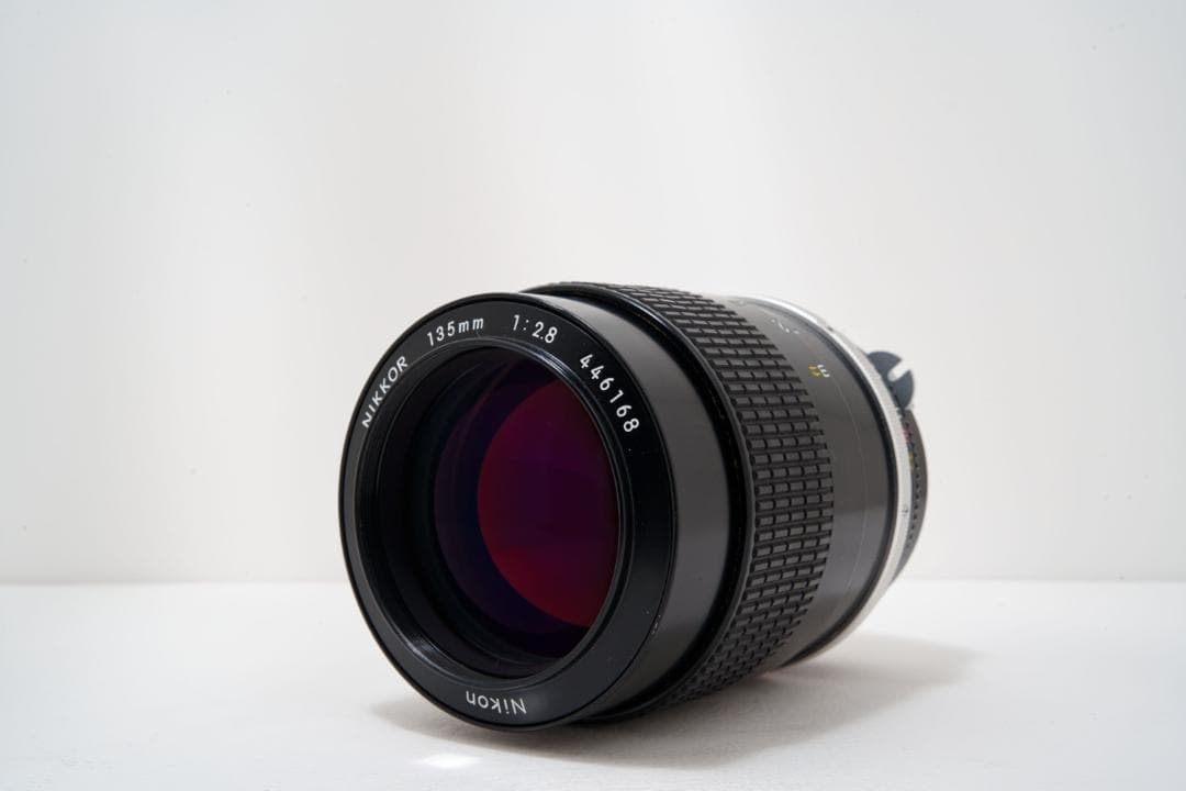 作例多数 Nikon ニコン New Nikkor 135mm F2.8