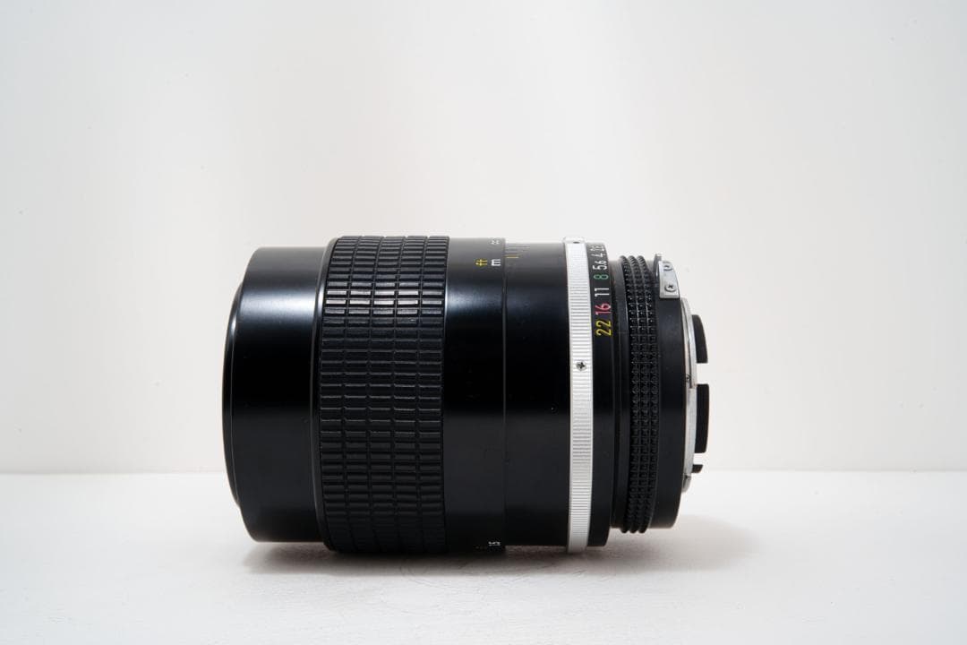 作例多数 Nikon ニコン New Nikkor 135mm F2.8