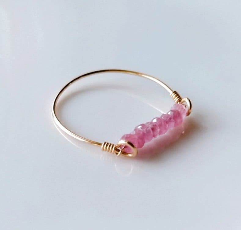 Kgf14 希少石 天然石 マダガスカル産 スターピンク サファイア リング