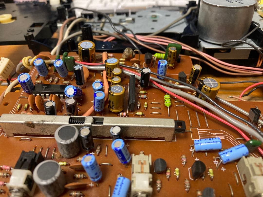 【整備済み完動】SANYO おしゃれなテレコ