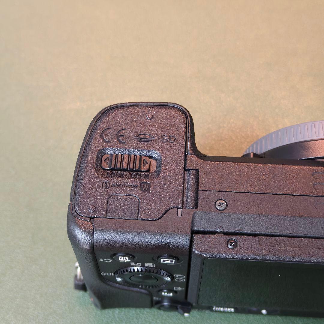《美品》SONY α6400 ボディ本体 ソニー ミラーレス