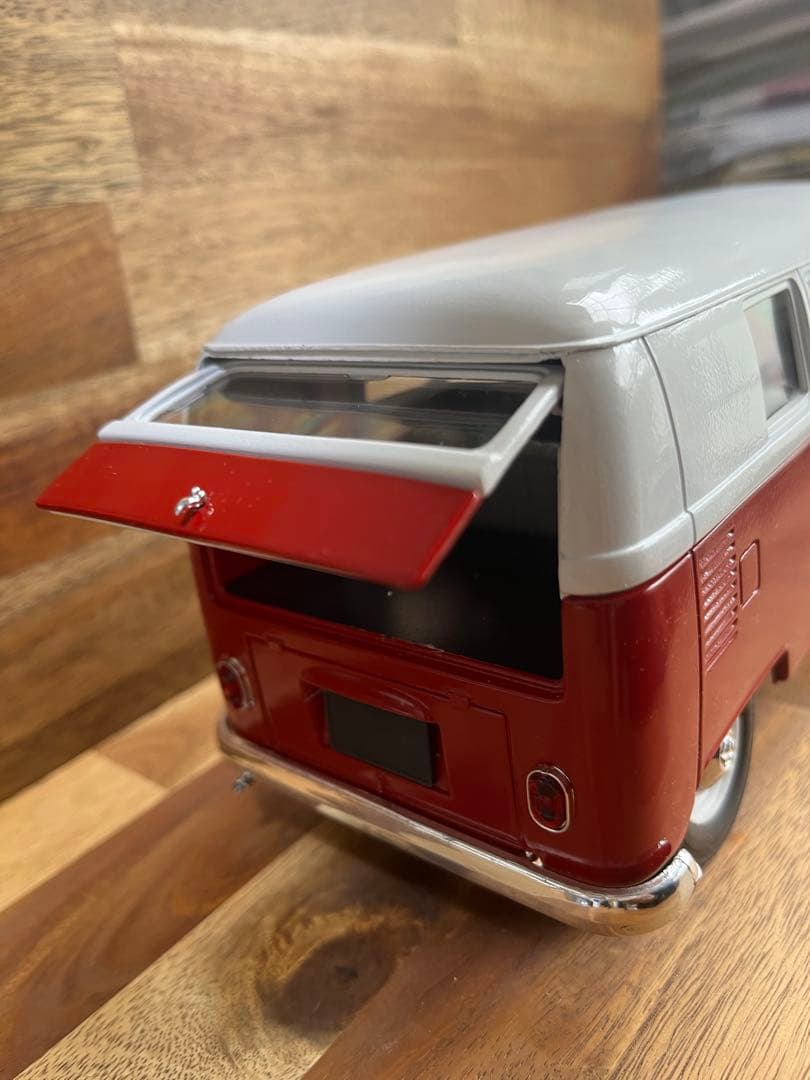 Volkswagen Type 2 (T1) バス ミニカー