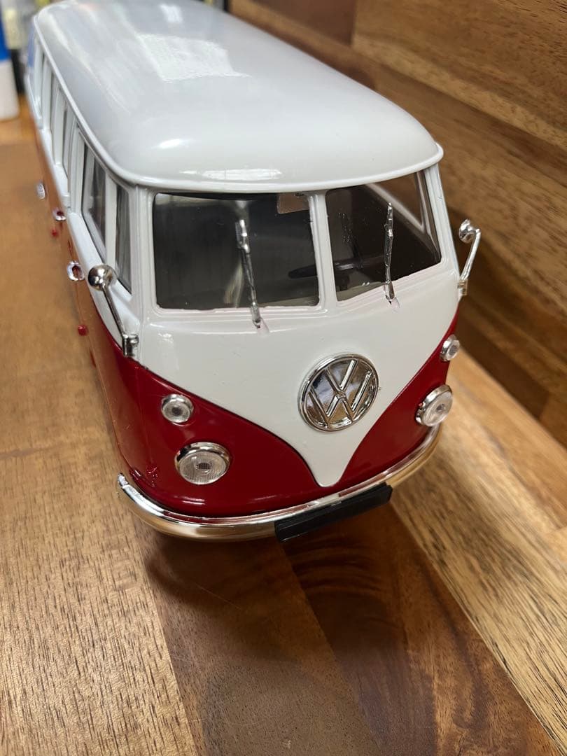 Volkswagen Type 2 (T1) バス ミニカー