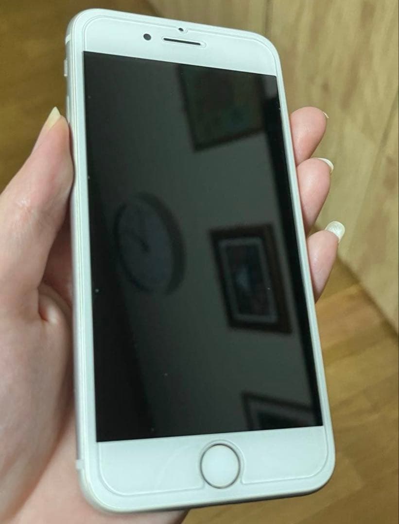Apple iPhone8 SIMロックなし　最大バッテリー76%