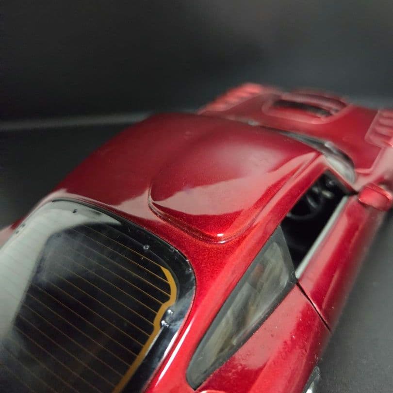 jadi TVR サグリス　1/18 ジャンク