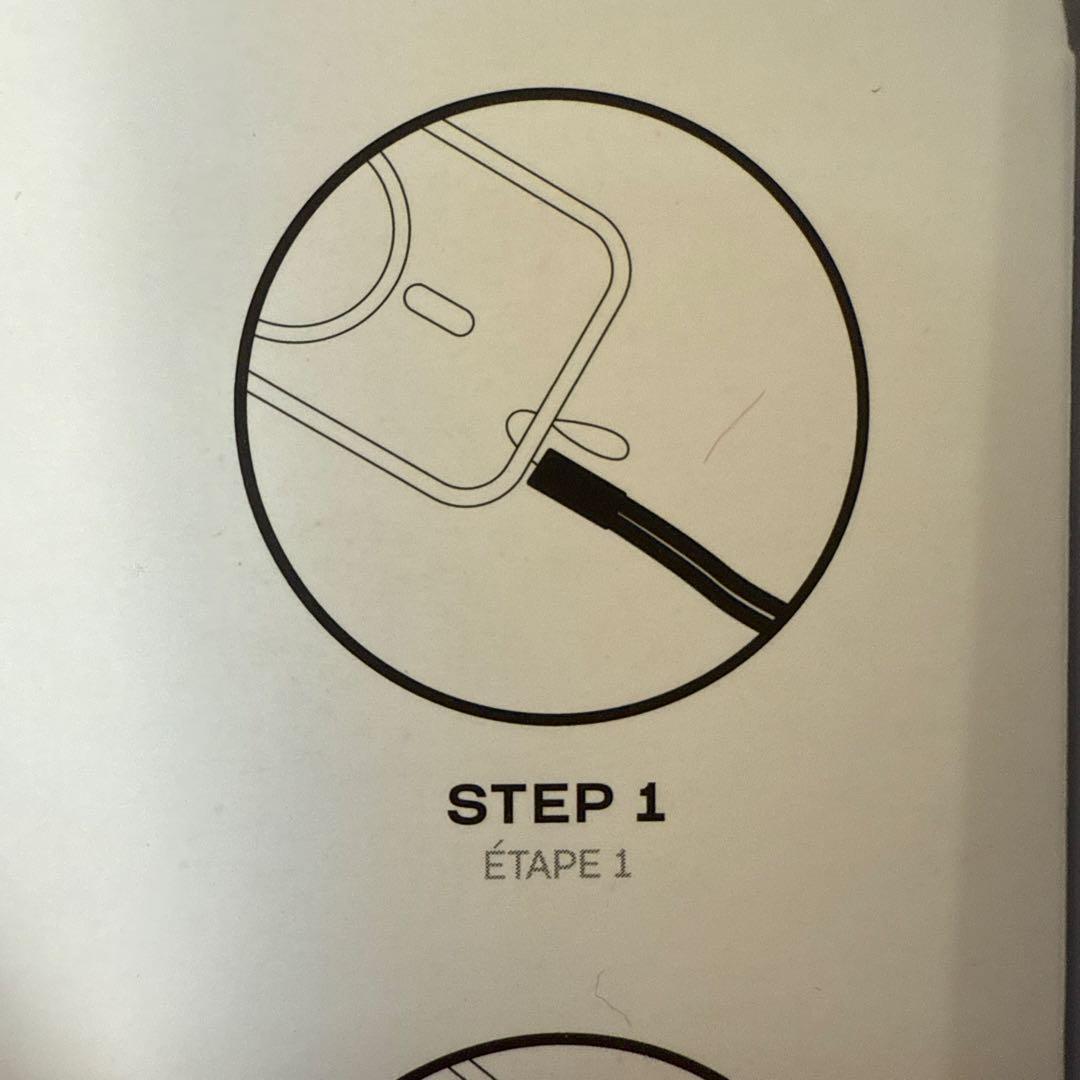 Apple Store購入 iPhone16Pro ケース【新品】値下げ