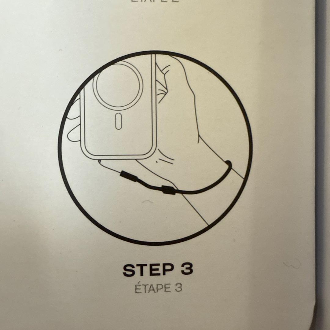 Apple Store購入 iPhone16Pro ケース【新品】値下げ