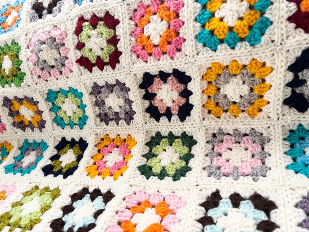 グラニーブランケット　カラフル　ハンドメイド