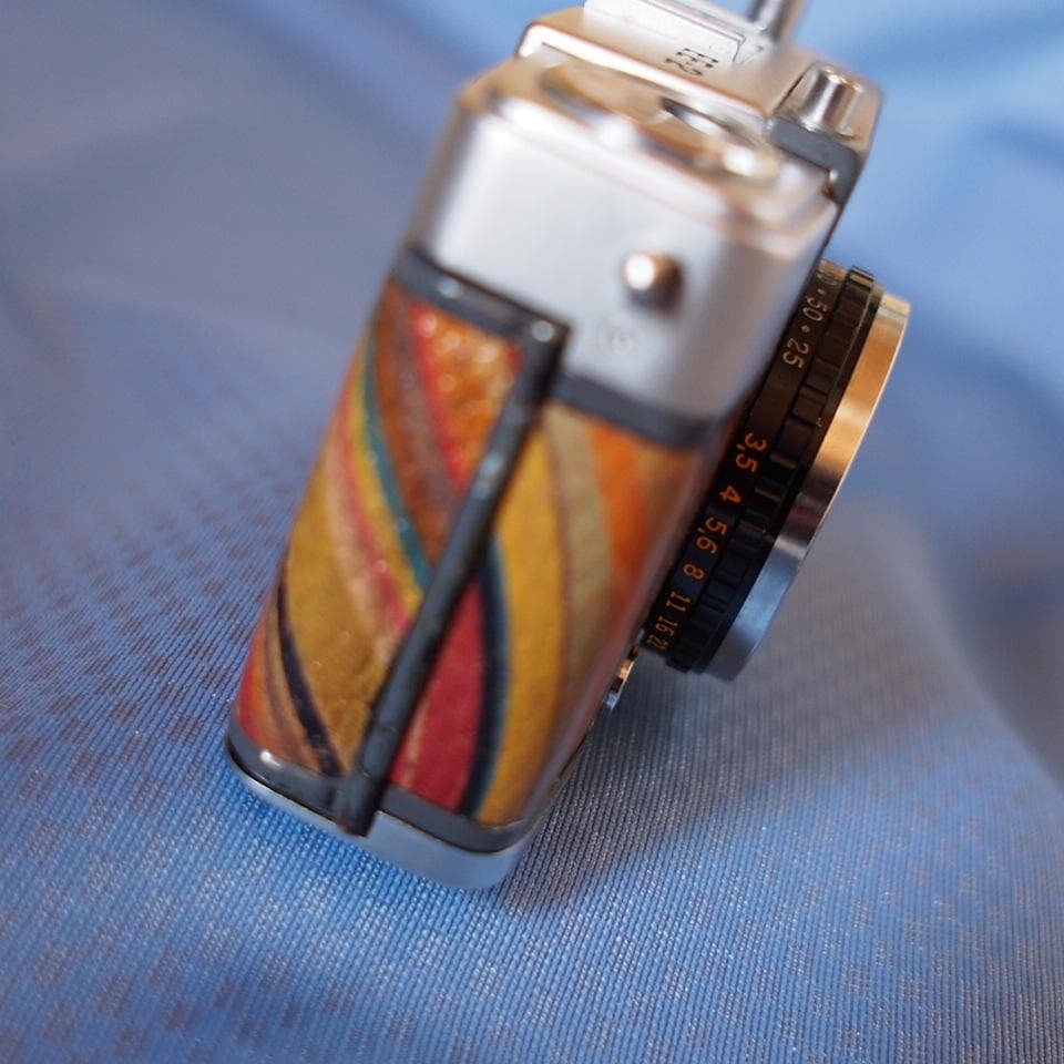ドレスアップ【OLYMPUS PEN EE-2】\"Paul Smith\" 整備済