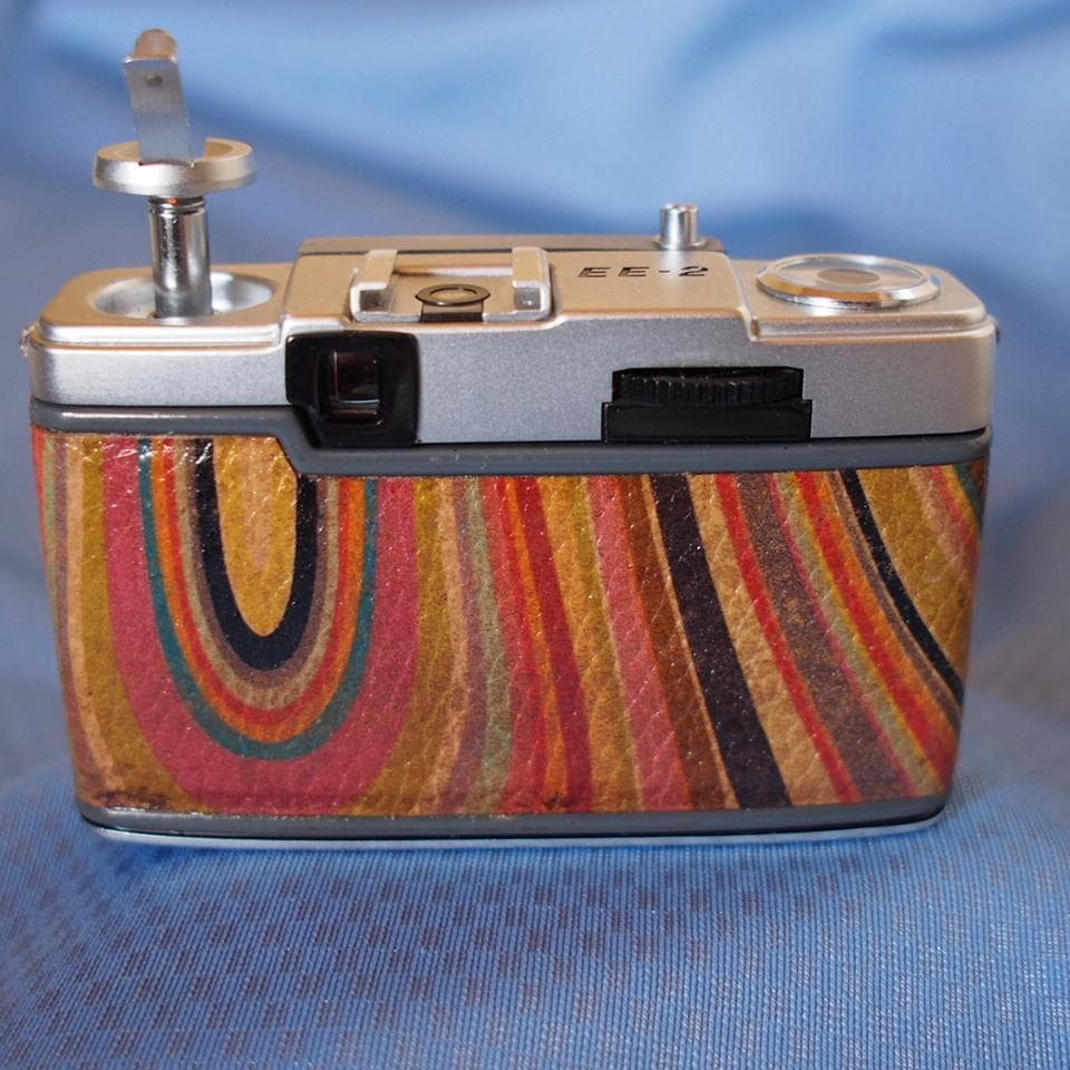 ドレスアップ【OLYMPUS PEN EE-2】\"Paul Smith\" 整備済