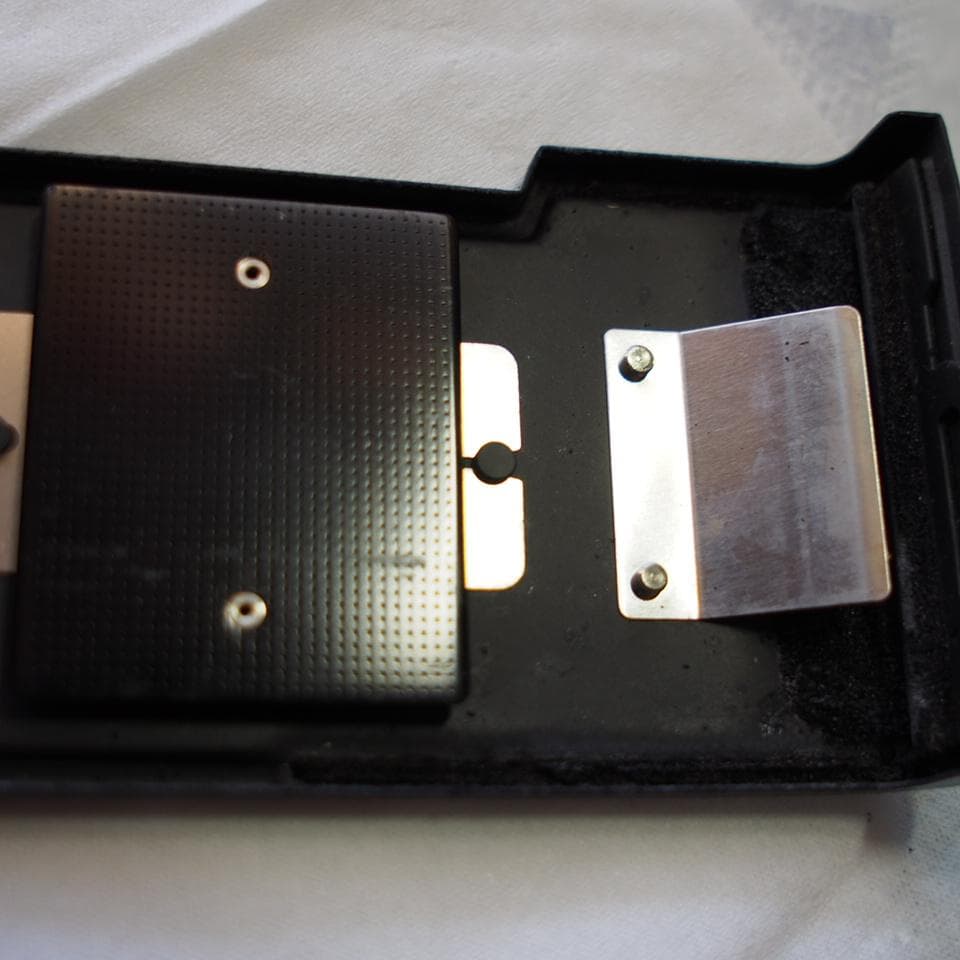 ドレスアップ【OLYMPUS PEN EE-2】\"Paul Smith\" 整備済