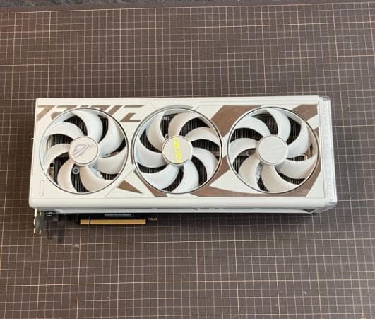 グラフィックボード・グラボ・ビデオカード ASUS GeForce RTX 4080 Super OC 16GB