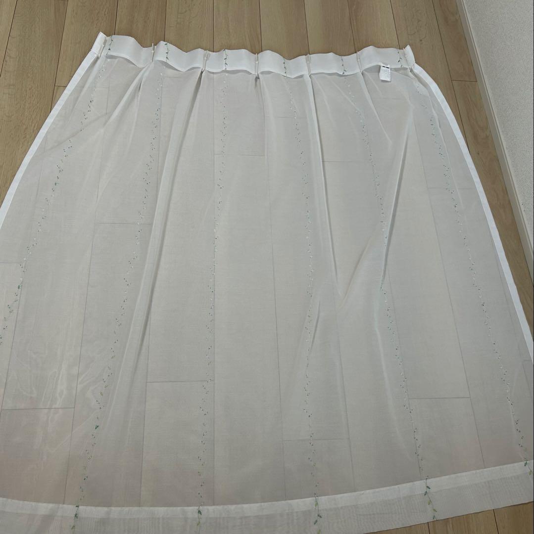 ニトリ花柄カーテンセット