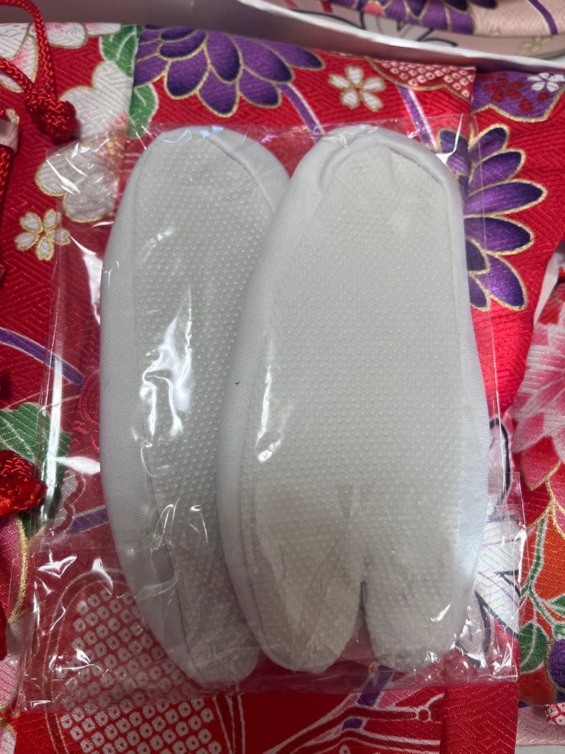 七五三 3歳 着物セット 被布 草履 髪飾り 足袋 ピンク 花柄 履き物