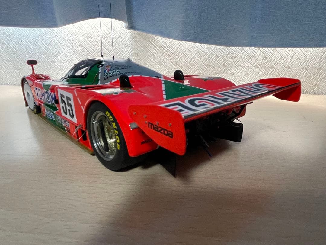 オートアート 1/18 MAZDA 787B 1991 #55 トロフィー付き