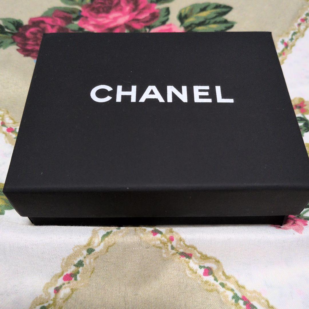 CHANELノベルティケース