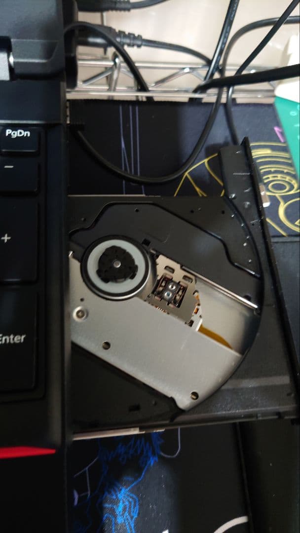 FUJITSU　LIFEBOOK　RAM16GB/Blu-ray/SSD