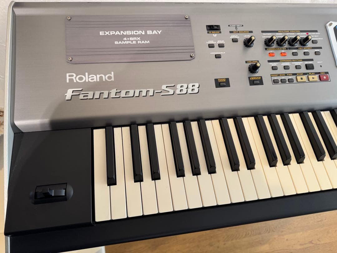 美品 Roland Fantom‑S88 88鍵 完動品 AC付 カバー保管