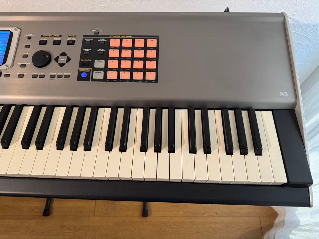 美品 Roland Fantom‑S88 88鍵 完動品 AC付 カバー保管
