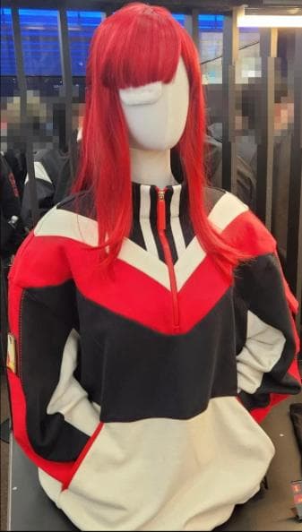 limbuscompany ユーリ スウエットハーフジップシャツ＆ユーリパッチ